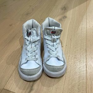 Little girls Nike sneakers